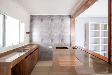 Casa para alugar com 250m², 3 quartos e 3 vagas Casa para alugar com 250m², 3 quartos e 3 vagasCozinha