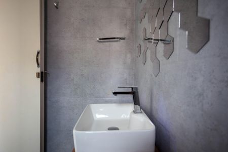 Casa para alugar com 250m², 3 quartos e 3 vagas Casa para alugar com 250m², 3 quartos e 3 vagasBanheiro da Suíte 2