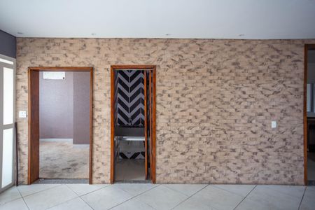 Sala de casa para alugar com 3 quartos, 250m² em Planalto Paulista, São Paulo