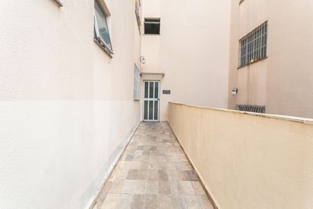Apartamento à venda com 70m², 4 quartos e 1 vagaHall de entrada