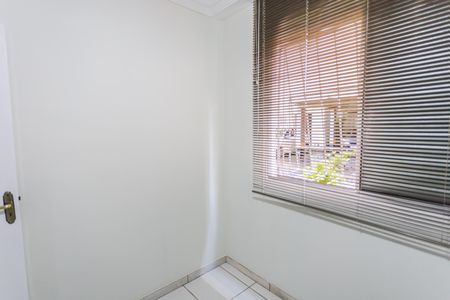 Apartamento à venda com 70m², 4 quartos e 1 vagaQuarto 3