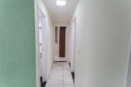Apartamento à venda com 70m², 4 quartos e 1 vagaCorredor