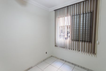 Apartamento à venda com 70m², 4 quartos e 1 vagaQuarto 4