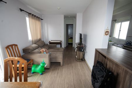 Sala de apartamento para alugar com 2 quartos, 45m² em Humaitá, Porto Alegre