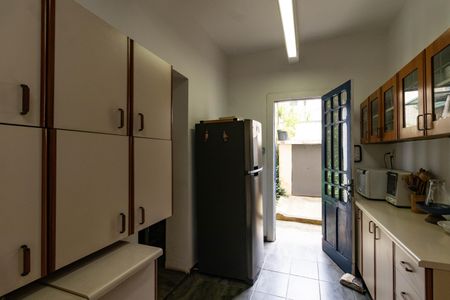 Casa para alugar com 598m², 4 quartos e 3 vagasCozinha