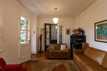 Casa para alugar com 598m², 4 quartos e 3 vagasSala