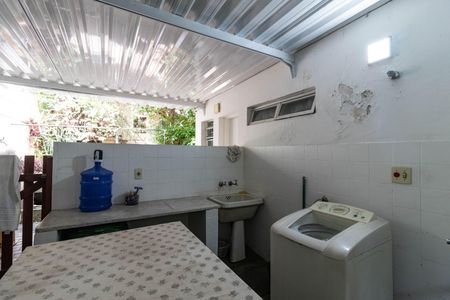 Casa para alugar com 598m², 4 quartos e 3 vagasÁrea de Serviço