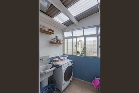 Apartamento à venda com 122m², 3 quartos e 1 vagaÁrea de Serviço