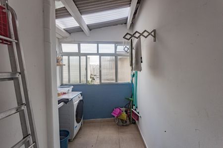 Apartamento à venda com 122m², 3 quartos e 1 vagaÁrea de Serviço