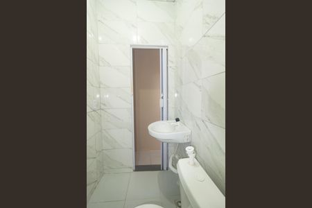 Casa para alugar com 48m², 1 quarto e sem vagaBanheiro