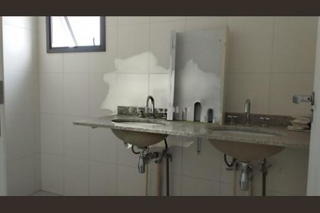 Apartamento à venda com 130m², 3 quartos e 1 vaga