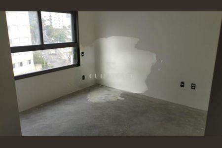 Apartamento à venda com 130m², 3 quartos e 1 vaga