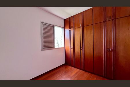 Apartamento à venda com 76m², 3 quartos e 2 vagasquarto 