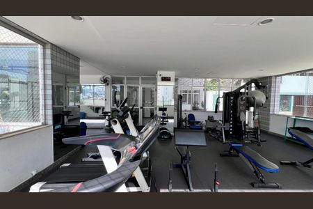 Apartamento à venda com 76m², 3 quartos e 2 vagasAcademia