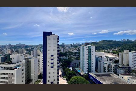 Apartamento à venda com 76m², 3 quartos e 2 vagasvista
