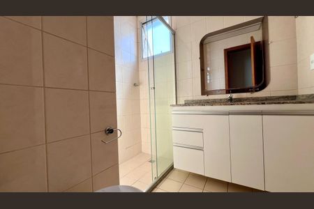 Apartamento à venda com 76m², 3 quartos e 2 vagasbanho