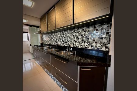 Apartamento à venda com 217m², 4 quartos e 4 vagasFoto 33
