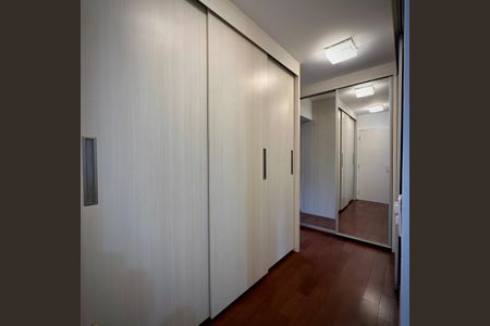 Apartamento à venda com 217m², 4 quartos e 4 vagasFoto 22