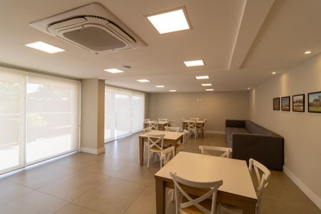 Apartamento à venda com 43m², 1 quarto e 1 vagaÁrea comum - Salão de festas