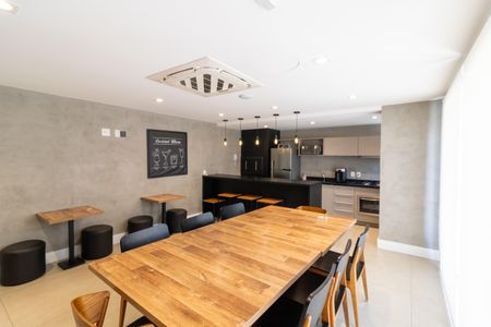 Apartamento à venda com 43m², 1 quarto e 1 vagaÁrea gourmet