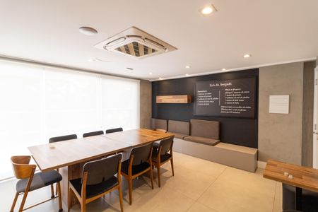 Apartamento à venda com 43m², 1 quarto e 1 vagaÁrea gourmet