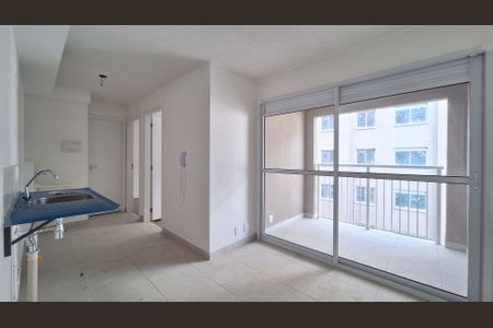 Apartamento para alugar com 32m², 2 quartos e sem vaga Apartamento para alugar com 32m², 2 quartos e sem vagaSala/Cozinha/Área de serviço