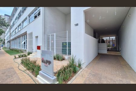 Apartamento para alugar com 32m², 2 quartos e sem vaga Apartamento para alugar com 32m², 2 quartos e sem vagaFachada