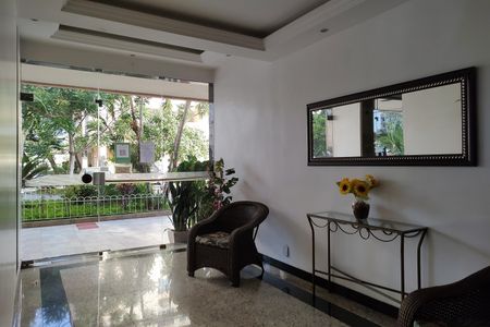 Apartamento à venda com 43m², 2 quartos e 1 vagaHall de entrada