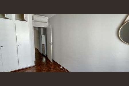 Apartamento à venda com 60m², 1 quarto e 1 vagaQuarto
