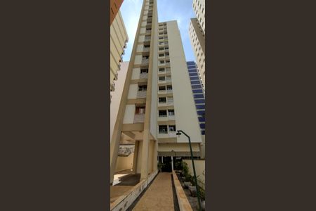 Apartamento à venda com 60m², 1 quarto e 1 vagaFachada