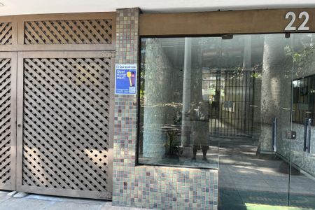 Apartamento à venda com 100m², 3 quartos e 1 vaga Apartamento à venda com 100m², 3 quartos e 1 vagaPlaca