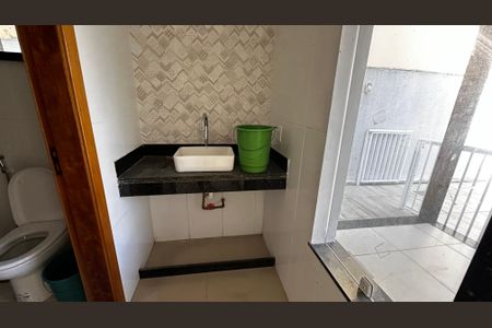 Casa à venda com 250m², 3 quartos e 2 vagasBanheiro