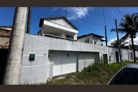 Casa à venda com 250m², 3 quartos e 2 vagasFachada