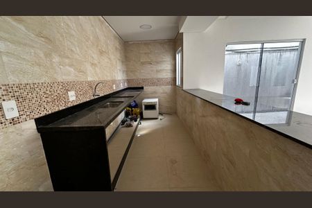 Casa à venda com 250m², 3 quartos e 2 vagasCozinha