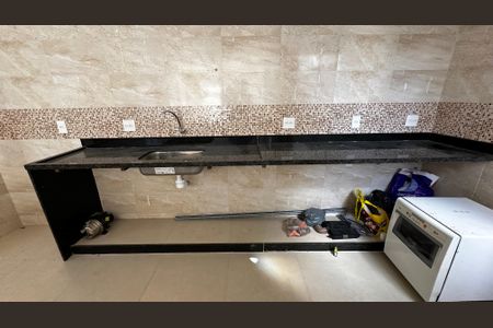 Casa à venda com 250m², 3 quartos e 2 vagasCozinha