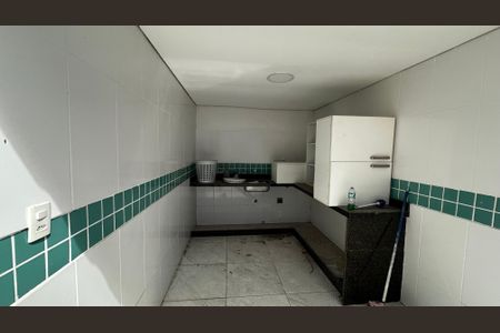 Casa à venda com 250m², 3 quartos e 2 vagasÁrea de Serviço