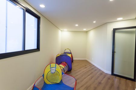 Apartamento para alugar com 131m², 2 quartos e 2 vagasÁrea comum - Playground