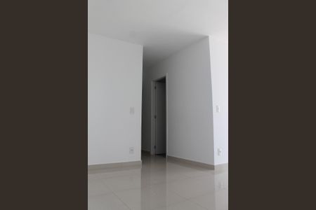 Apartamento para alugar com 76m², 3 quartos e 2 vagasFoto 03