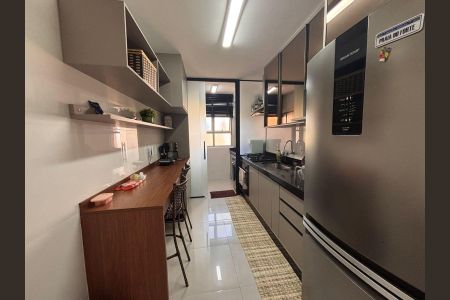 Cozinha de apartamento à venda com 2 quartos, 66m² em Medeiros, Jundiaí