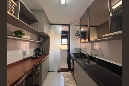Apartamento à venda com 66m², 2 quartos e 1 vaga Apartamento à venda com 66m², 2 quartos e 1 vagaCozinha