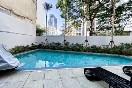 Apartamento para alugar com 31m², 1 quarto e sem vagaÁrea comum - Piscina
