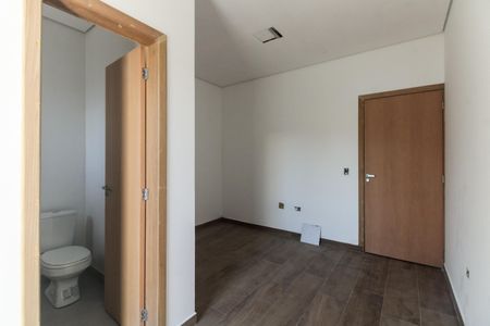 Casa à venda com 160m², 3 quartos e 3 vagasSuíte 