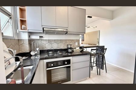 Apartamento à venda com 72m², 2 quartos e 2 vagas