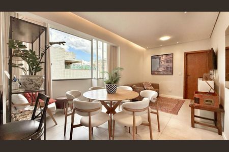 Apartamento à venda com 72m², 2 quartos e 2 vagas