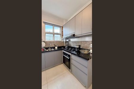 Apartamento à venda com 72m², 2 quartos e 2 vagas