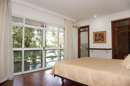 Casa para alugar com 400m², 5 quartos e 4 vagasSuíte 2