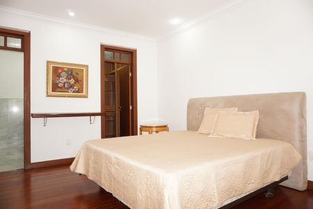 Casa para alugar com 400m², 5 quartos e 4 vagasSuíte 2