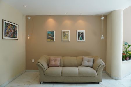 Casa para alugar com 400m², 5 quartos e 4 vagasSala 1