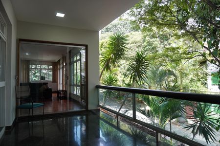 Casa para alugar com 400m², 5 quartos e 4 vagasVaranda da Sala 3