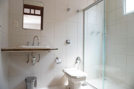 Casa para alugar com 400m², 5 quartos e 4 vagasSuíte 4 - Banheiro